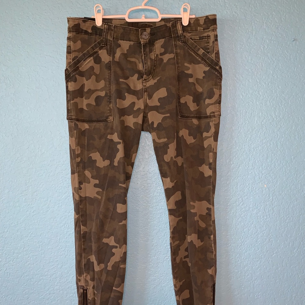 Camo Jeans